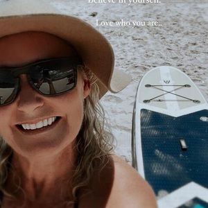 Meet your Posher, Nikki